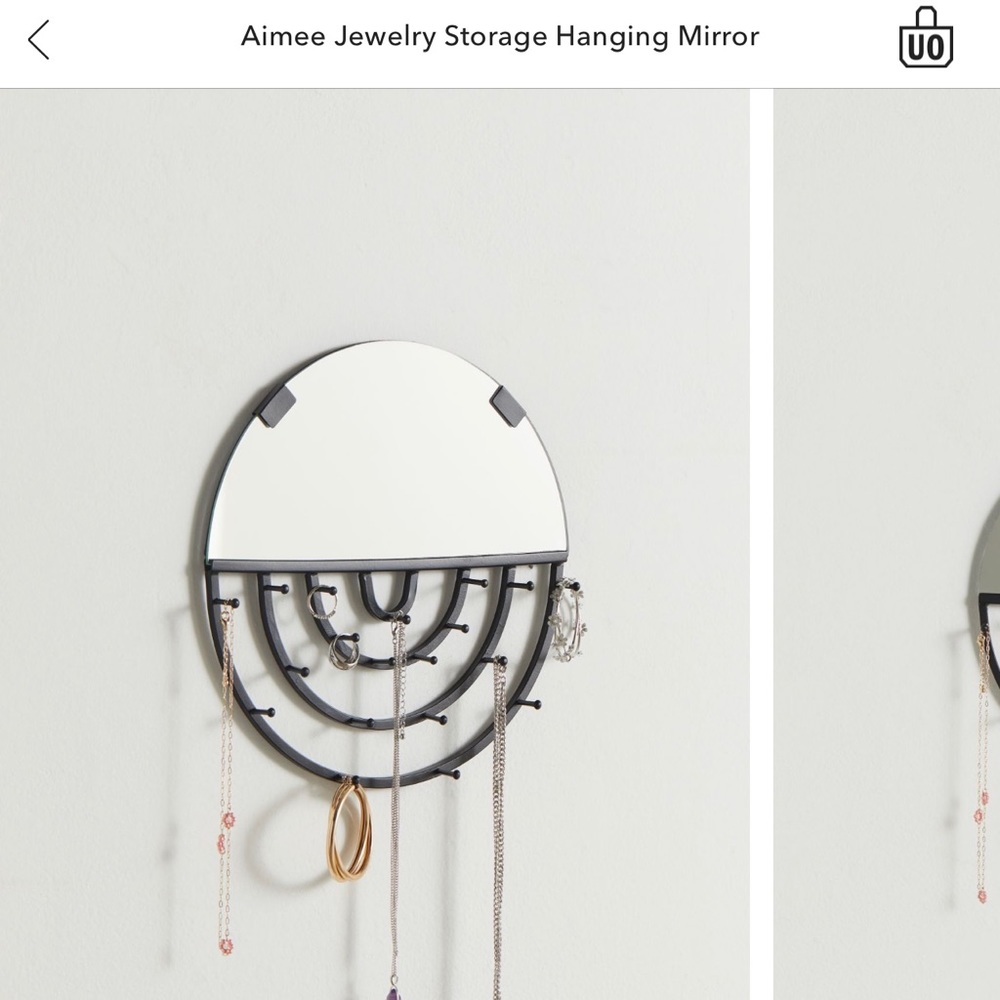 UO Aimee Jewelry Holder / Mirror
